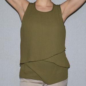 Bar III crinkle layered tank